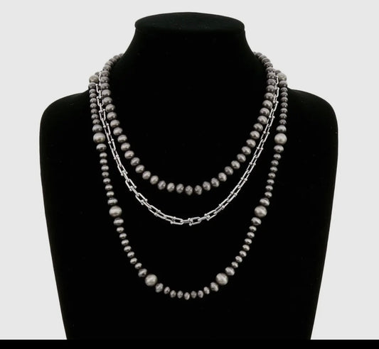Navajo Style Pearl Necklace Set